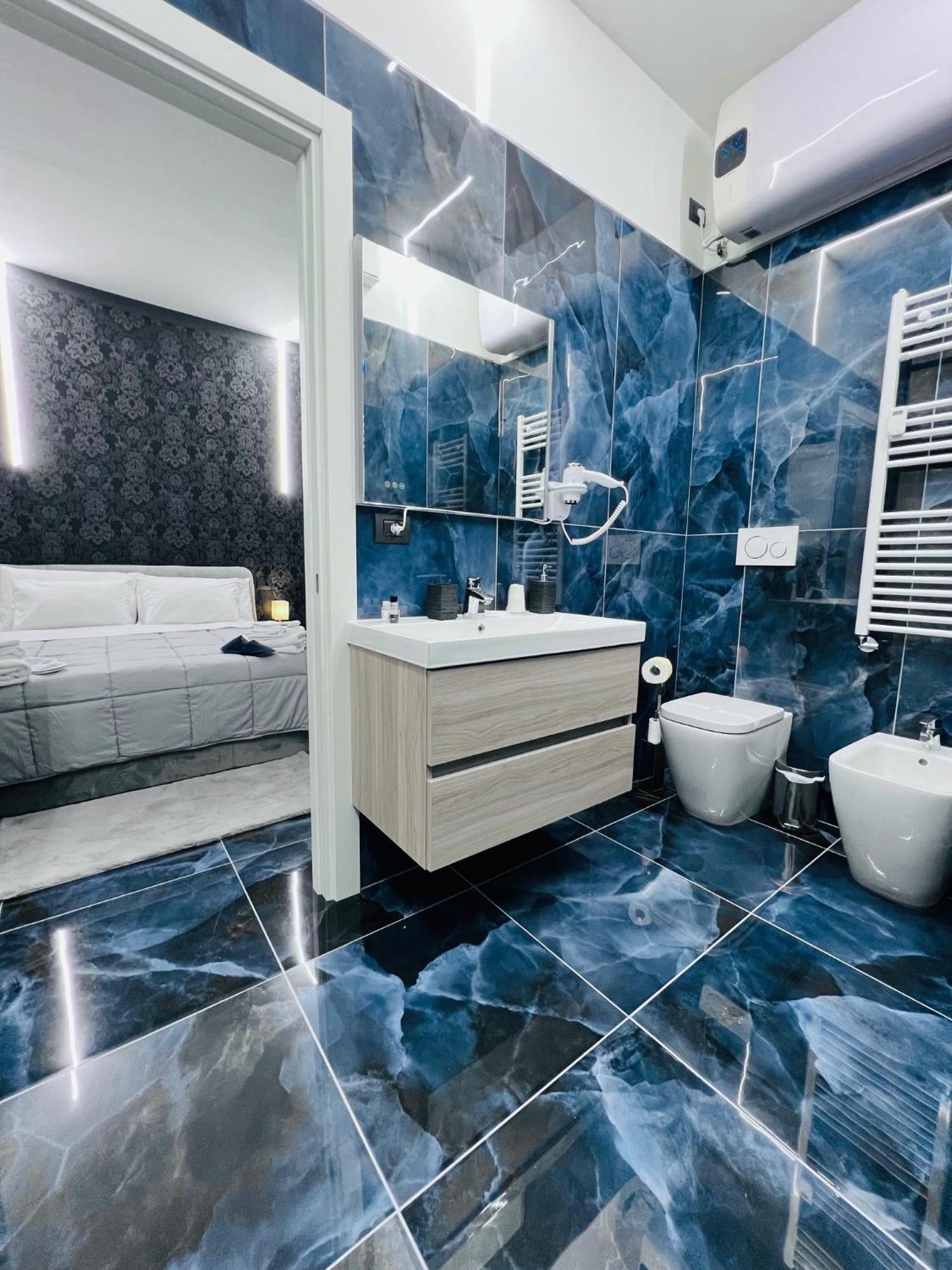 Bed and Breakfast Seven Nights Болонья Екстер'єр фото