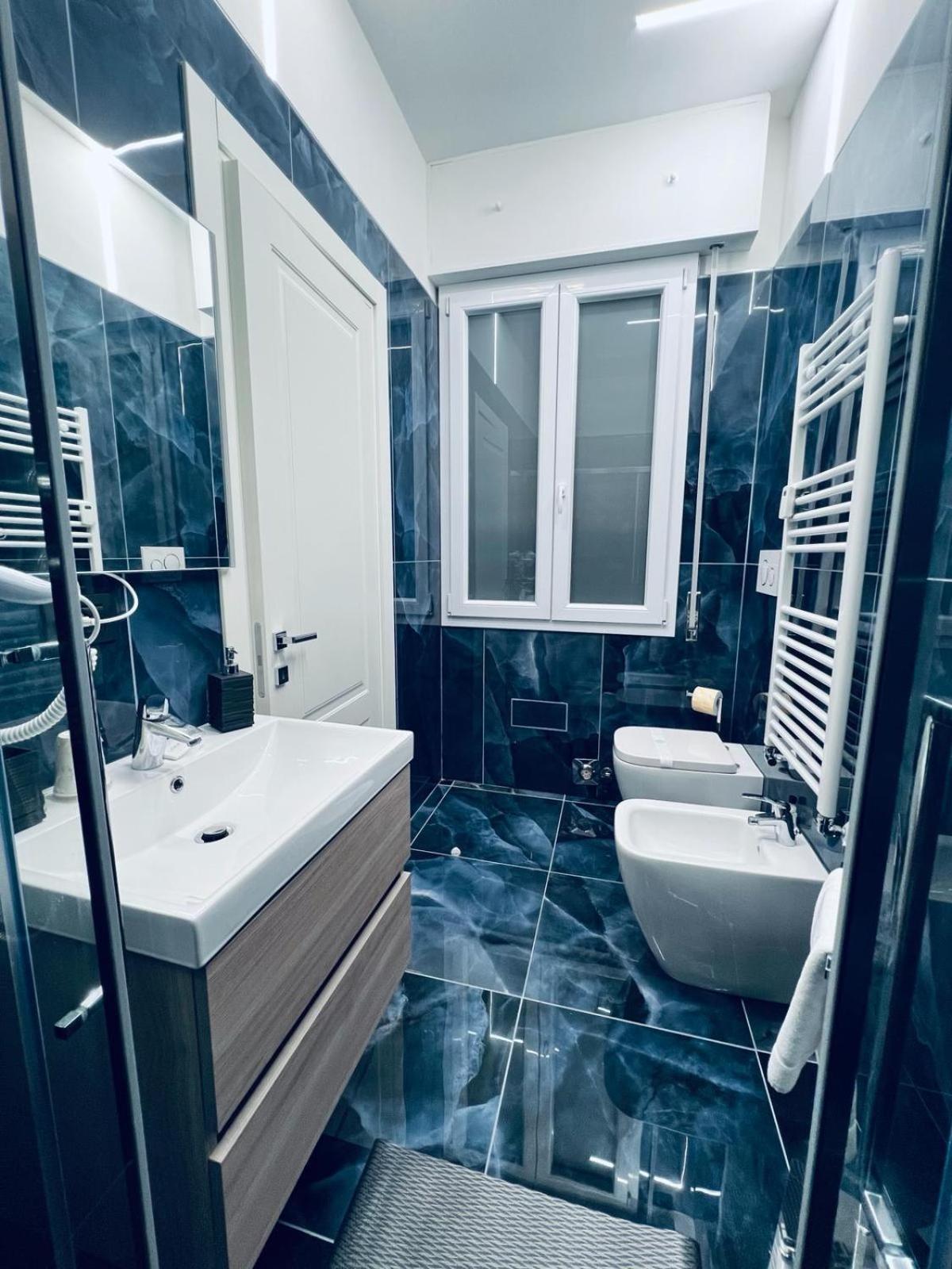 Bed and Breakfast Seven Nights Болонья Екстер'єр фото